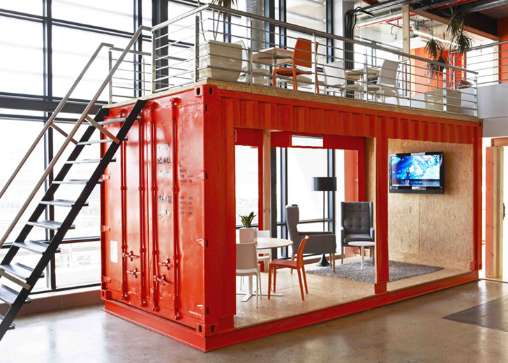 Bureau en Container.