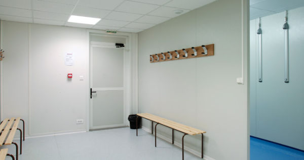 Vestiaire Sportif fait en Container.