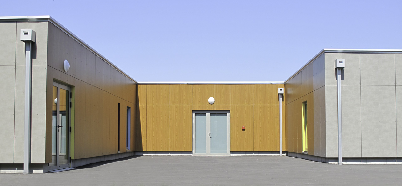 Ecole de Chauray (79) - Réalisée en Containers.